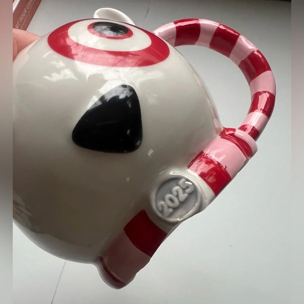 Target Wondershop Christmas Figural Bullseye With Scarf Coffee Tea Mug Cup 2025